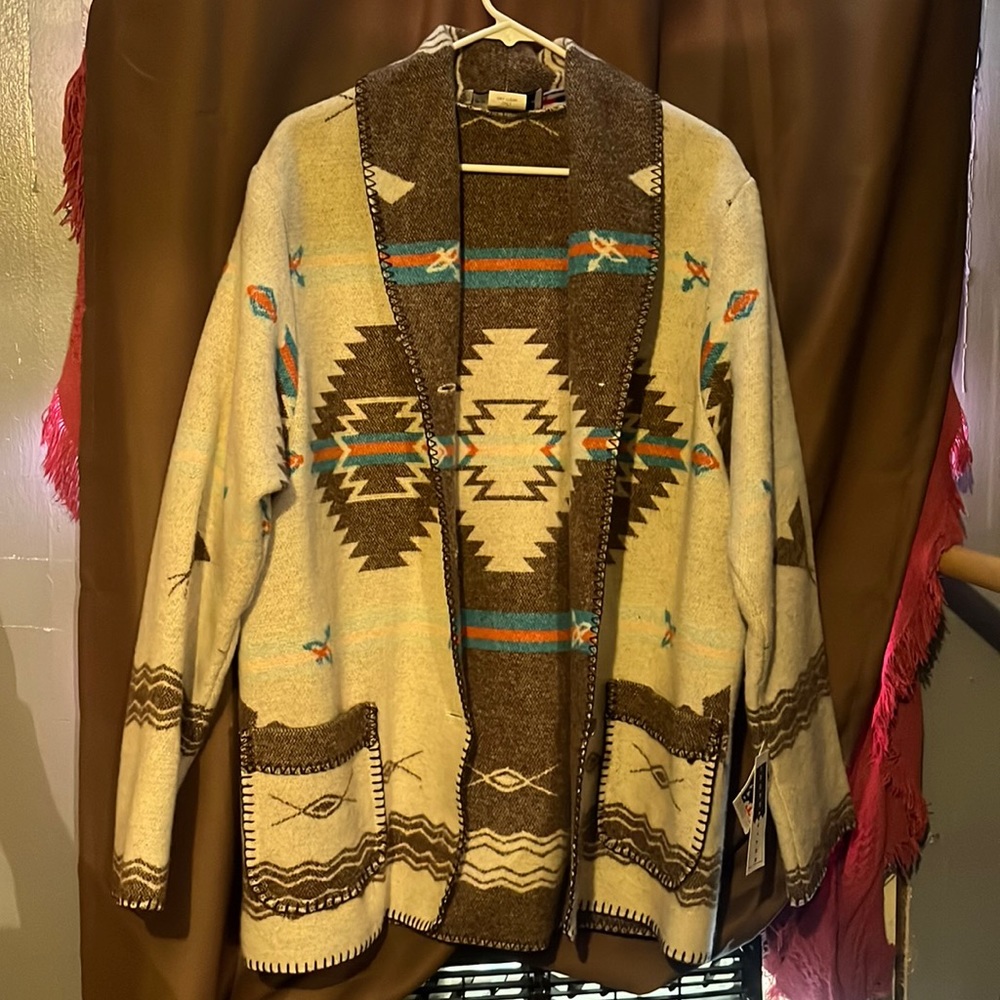 Rhonda Stark White Pocahontas car coat.. tags still on, never been worn
